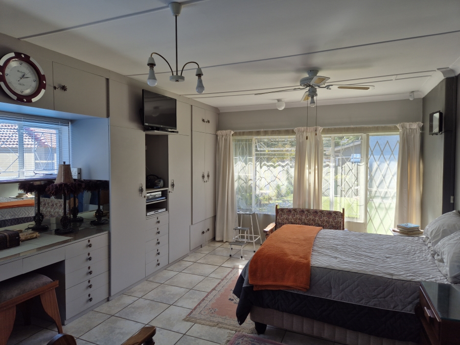 3 Bedroom Property for Sale in Flamwood North West